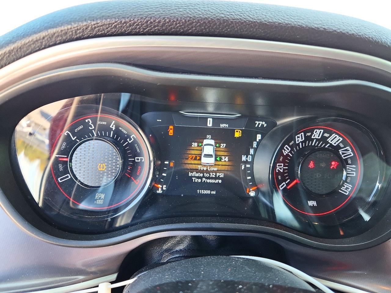 2021 Dodge Challenger Gt - zdjęcie 9