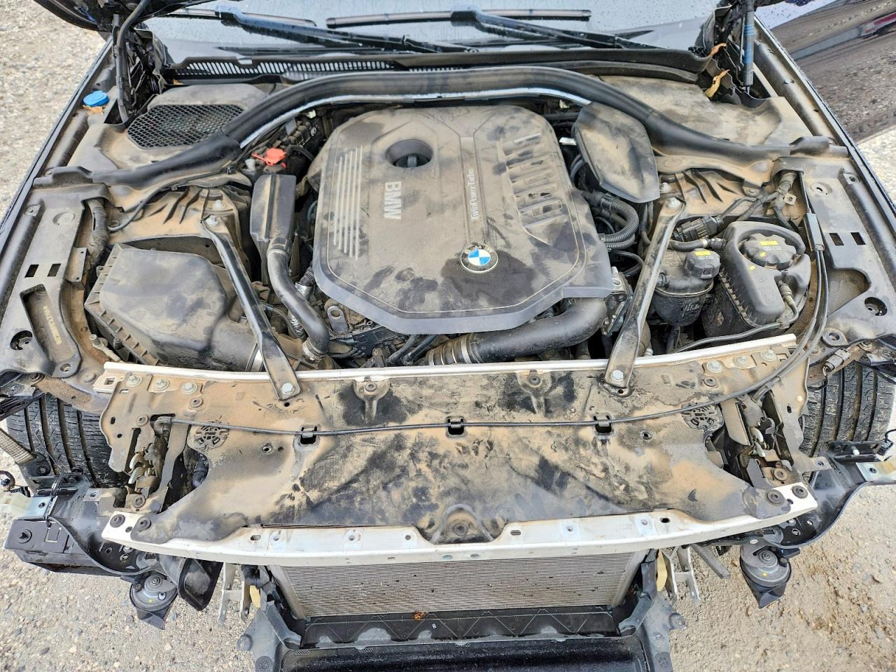 2017 BMW Seria 5 540i - zdjęcie 11