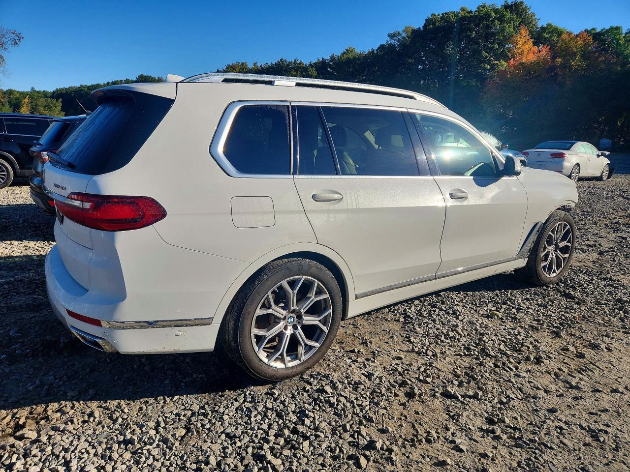 2020 BMW X7 xDrive40I - zdjęcie 3