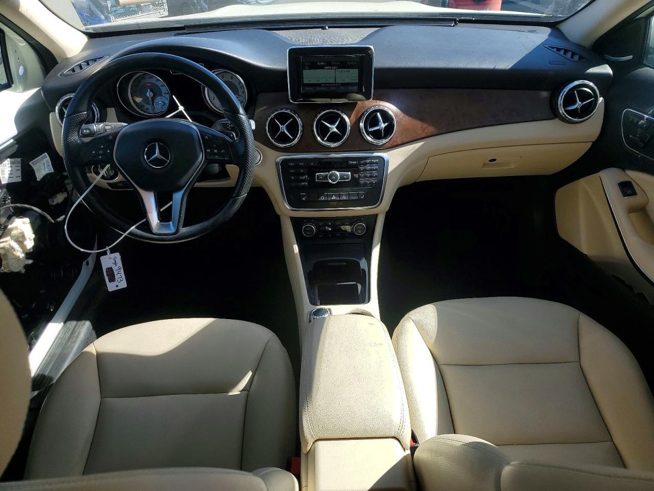 2015 Mercedes-Benz Gla 250 - zdjęcie 8