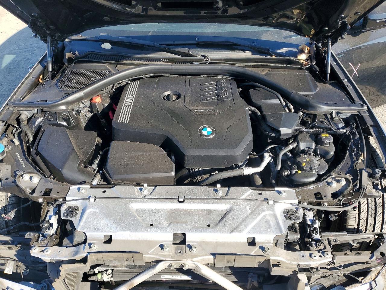 2020 BMW 330I - zdjęcie 11