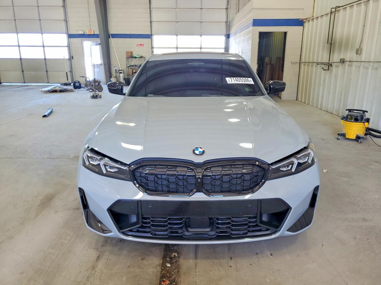2024 BMW Seria 3 340i - zdjęcie 5