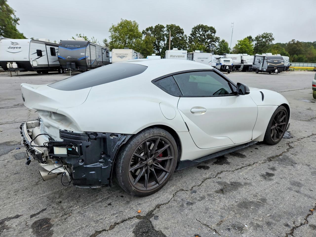 2023 Toyota Supra Premium - zdjęcie 3