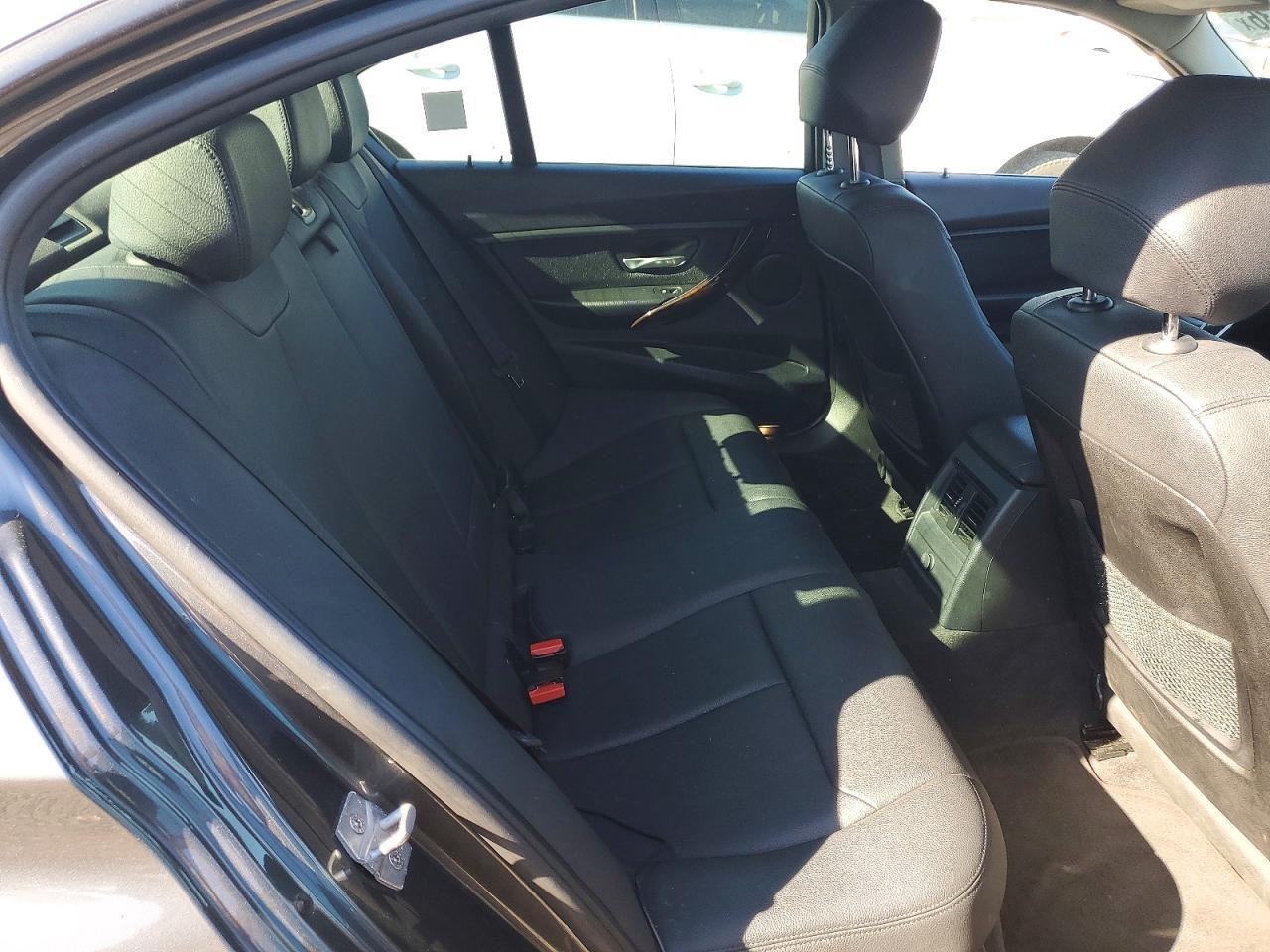 2014 BMW Seria 3 328i - zdjęcie 10