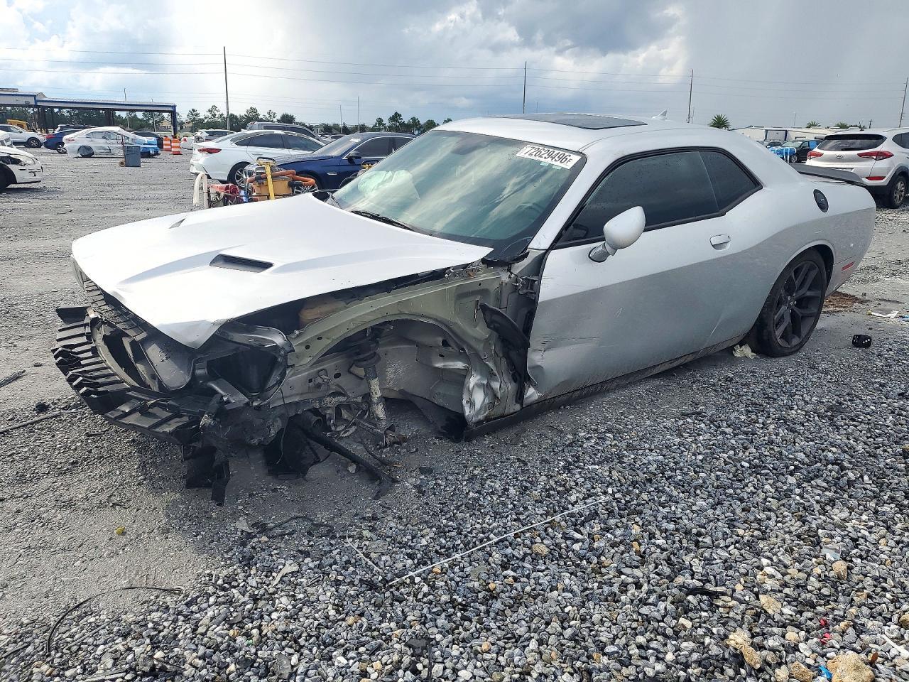 2022 Dodge Challenger Sxt - zdjęcie główne