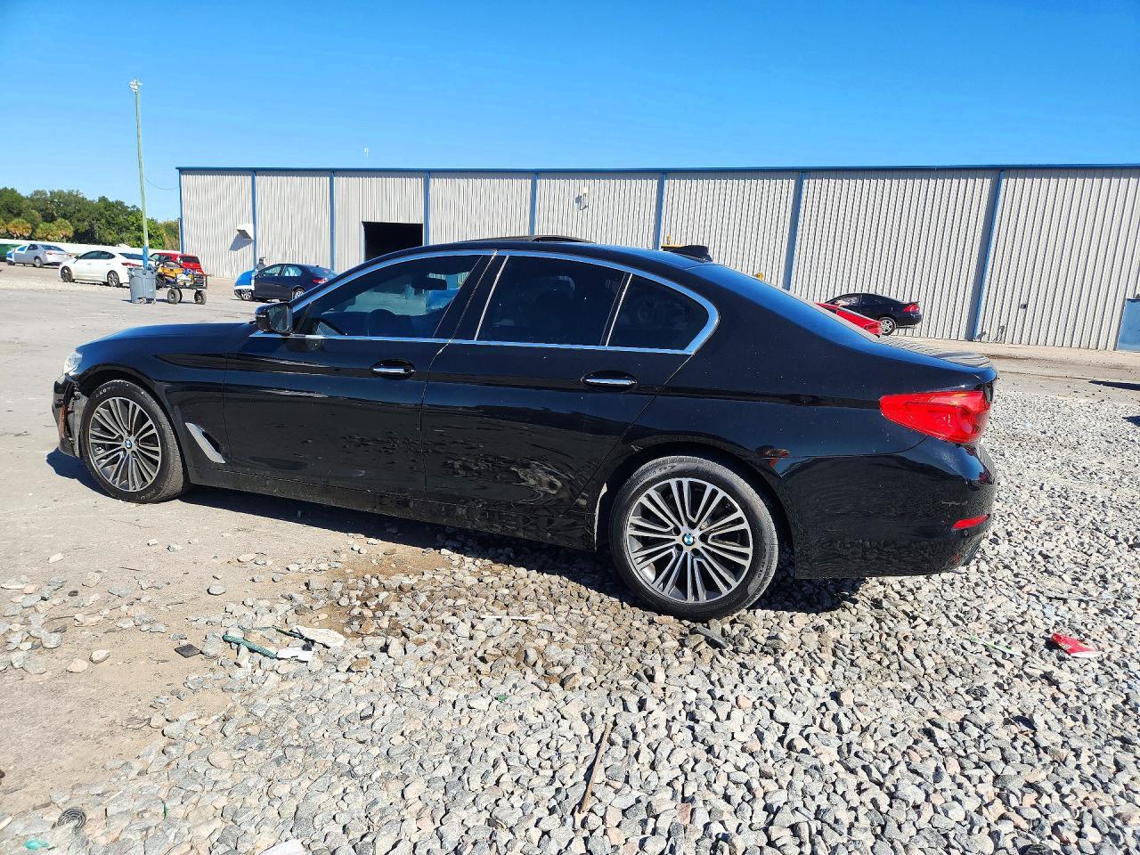 2018 BMW 530 I - zdjęcie 2
