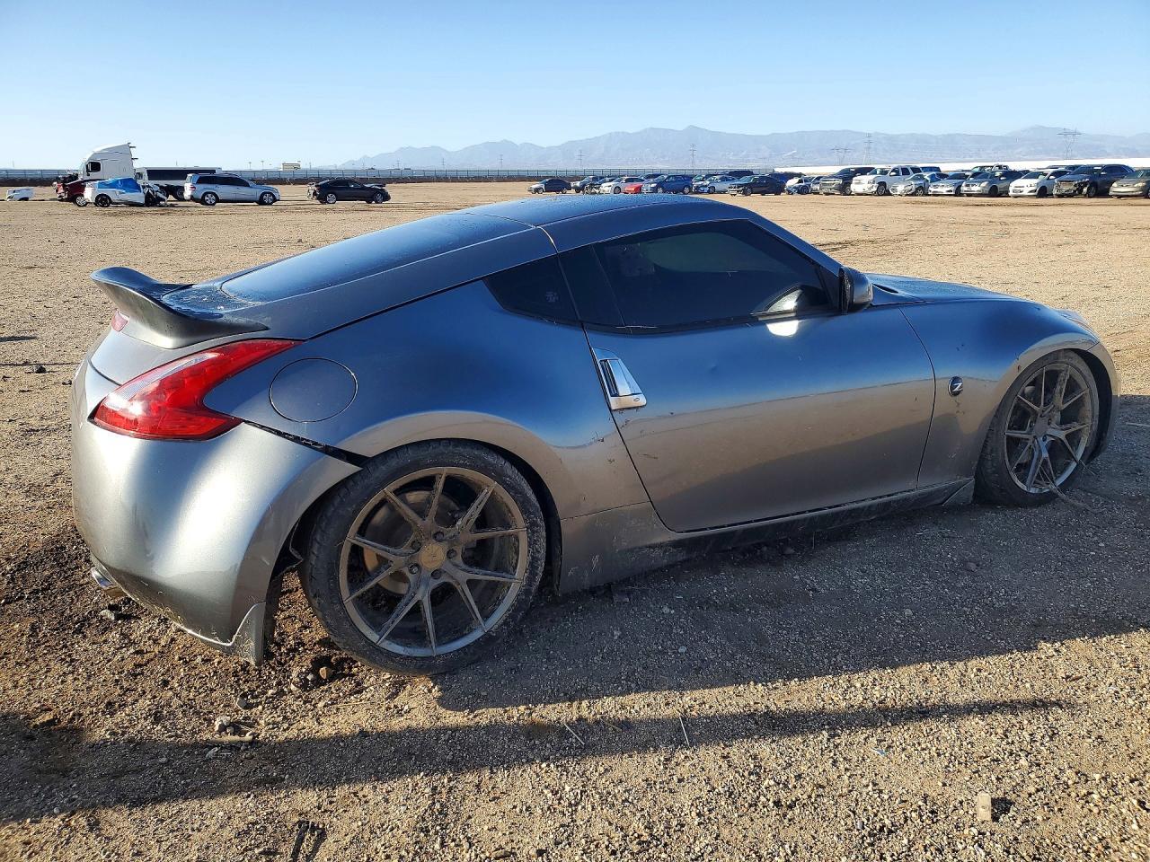 2017 Nissan 370Z Base - zdjęcie 3