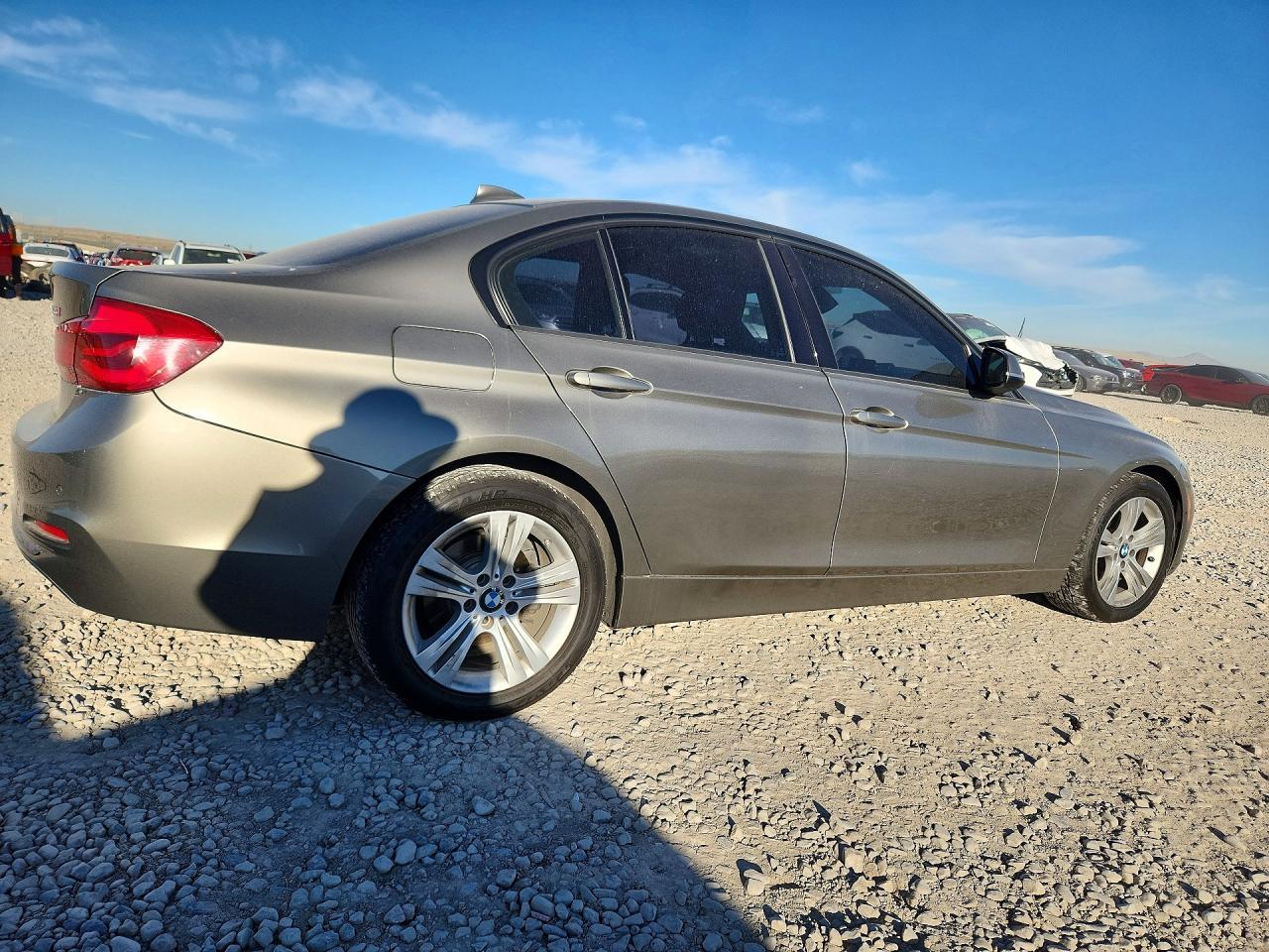 BMW Seria 3 - zdjęcie 3