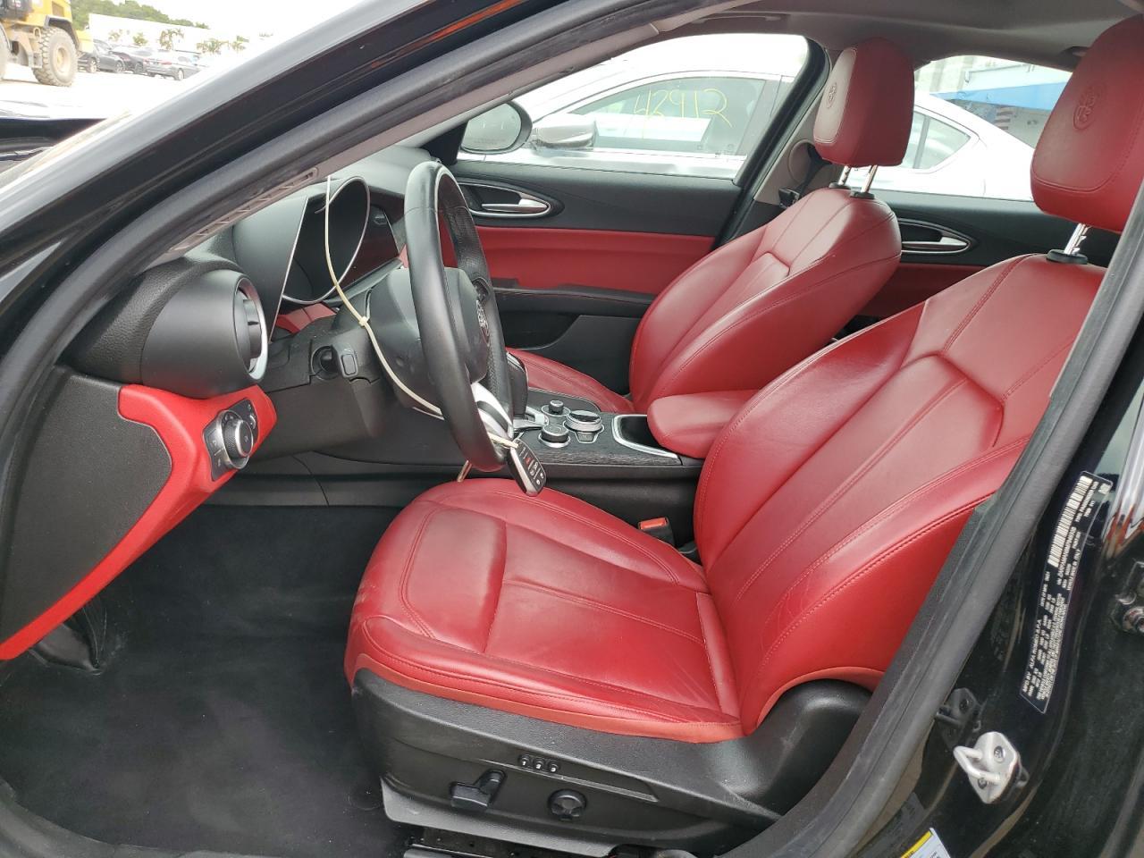 2021 Alfa Romeo Giulia Sport - zdjęcie 7