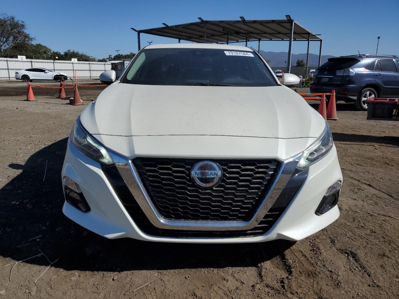2021 Nissan Altima Sl - zdjęcie 5