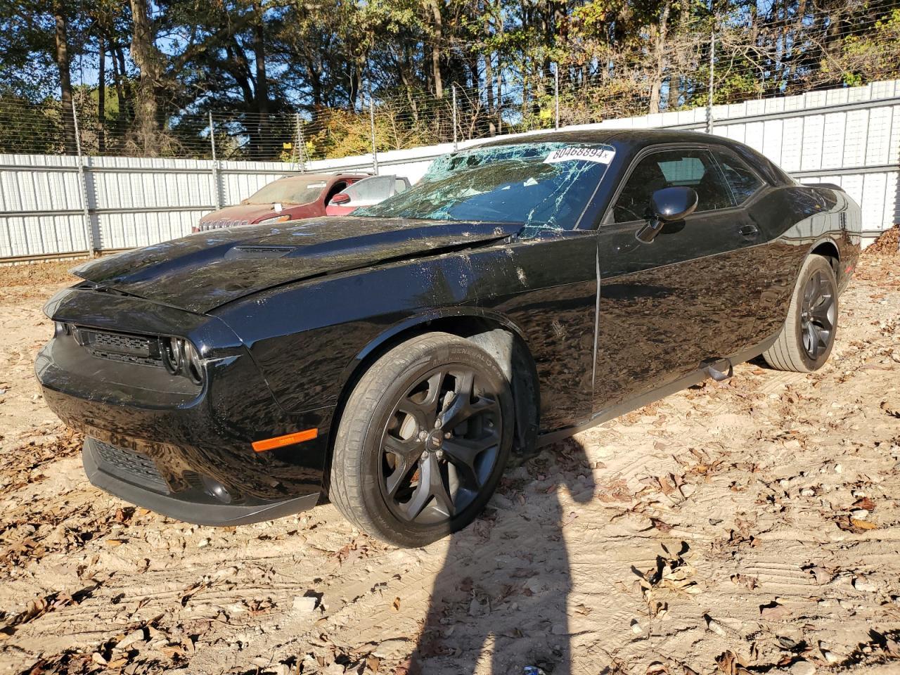 2020 Dodge Challenger Sxt - zdjęcie główne
