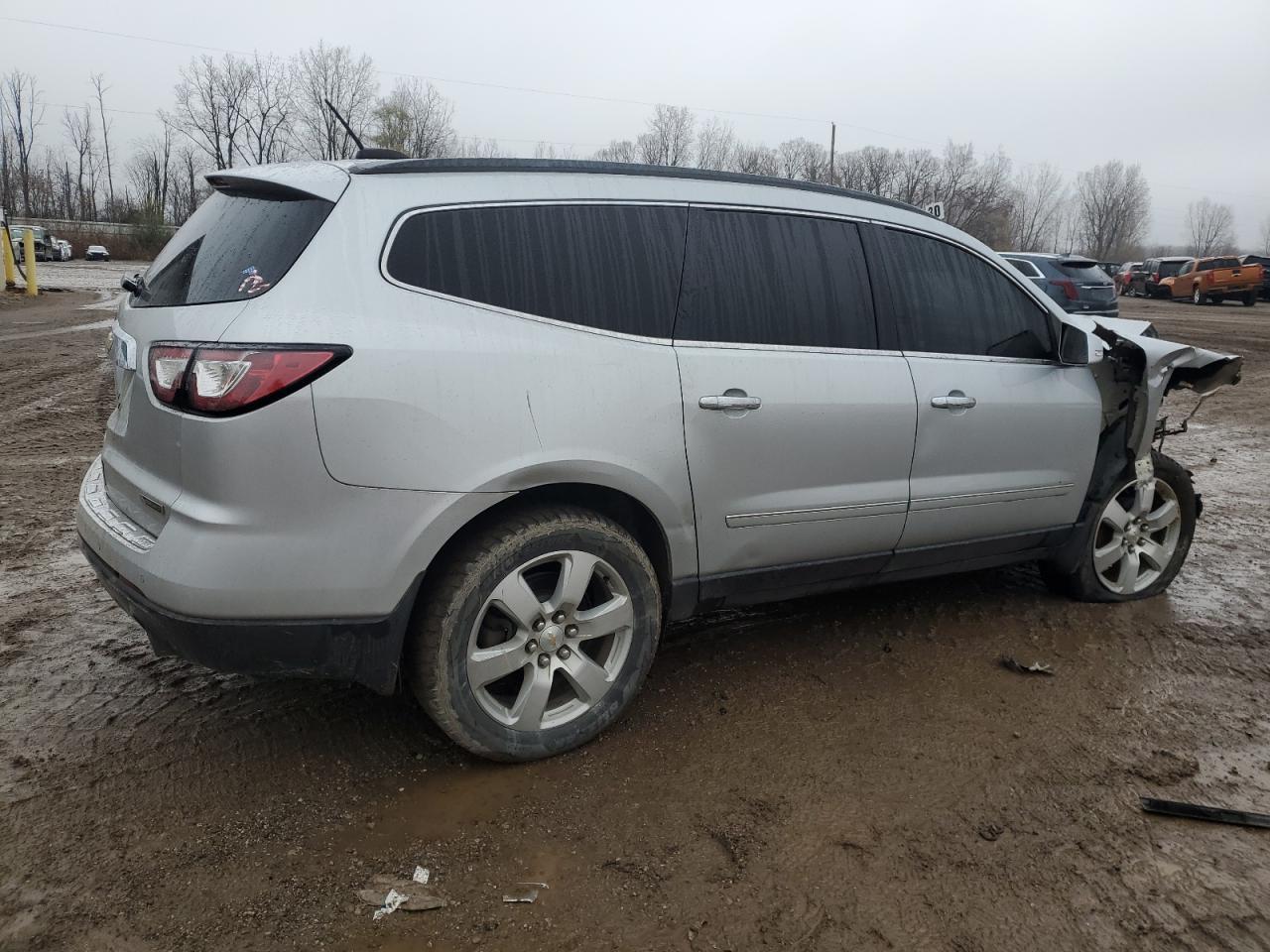 2017 Chevrolet Traverse Premier - zdjęcie 3