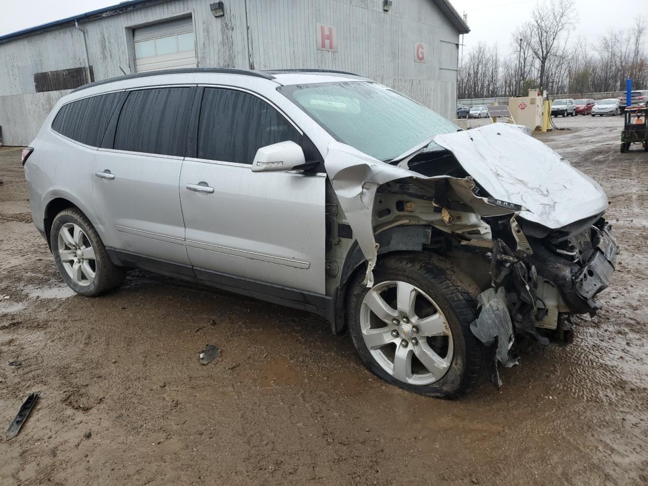 2017 Chevrolet Traverse Premier - zdjęcie 4