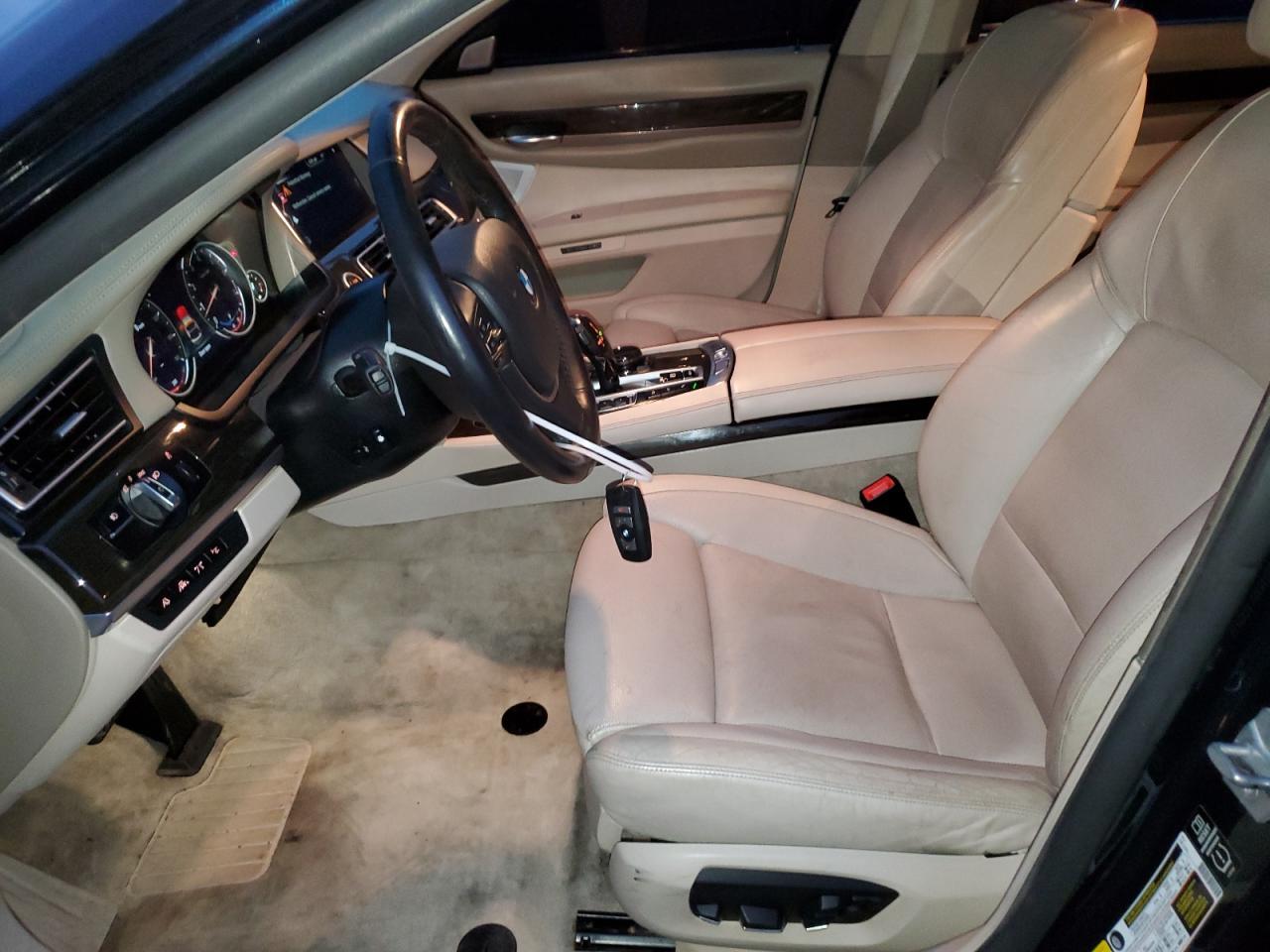 2014 BMW 750 Lxi - zdjęcie 7