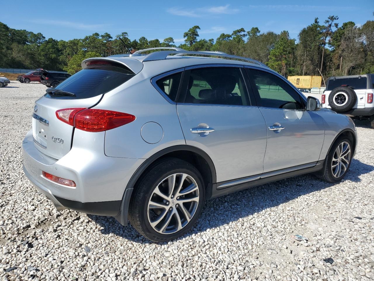 2017 Infiniti Qx50 - zdjęcie 3