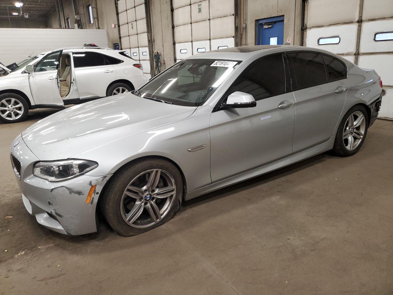 2016 BMW 535 Xi - zdjęcie główne