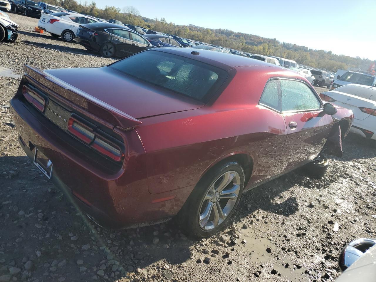 2021 Dodge Challenger R/T - zdjęcie 3