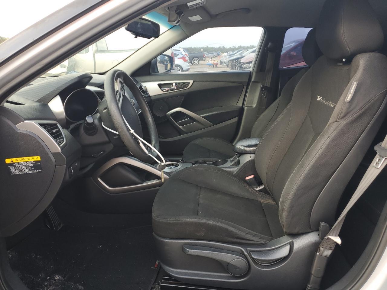2013 Hyundai Veloster - zdjęcie 7