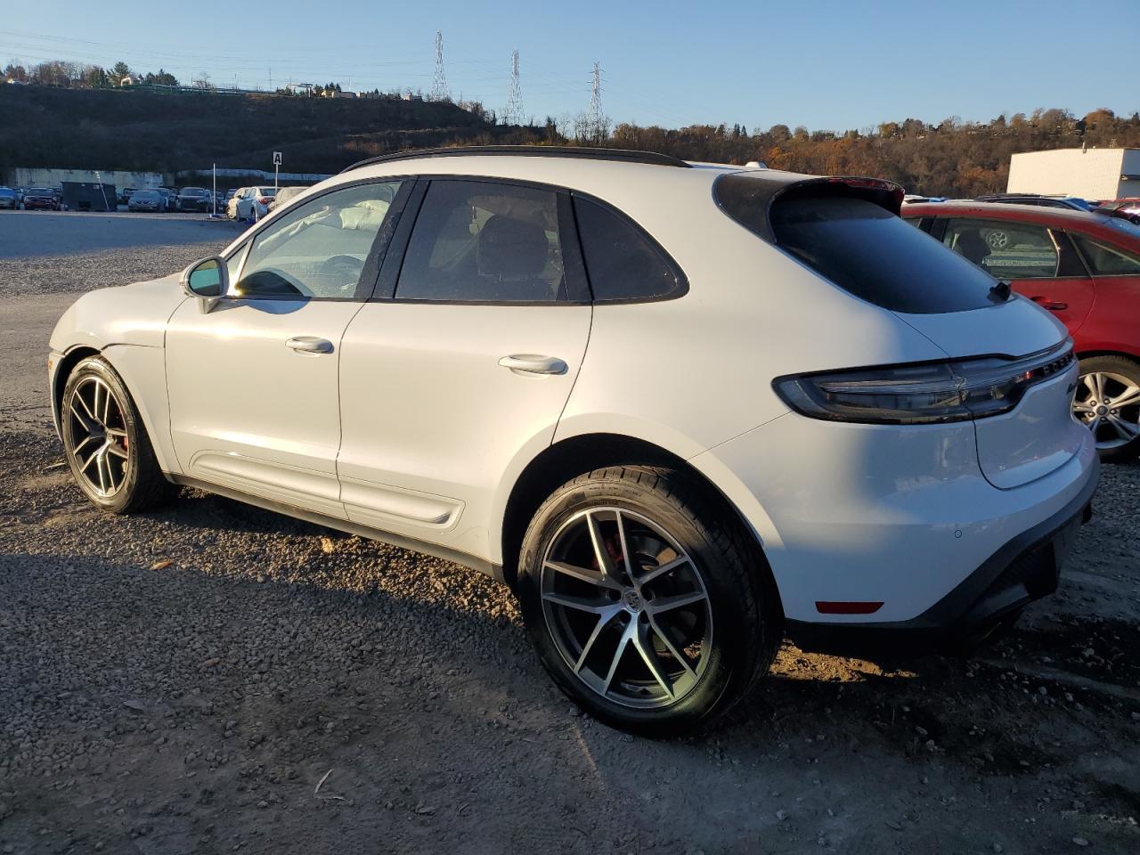 2023 Porsche Macan S - zdjęcie 2