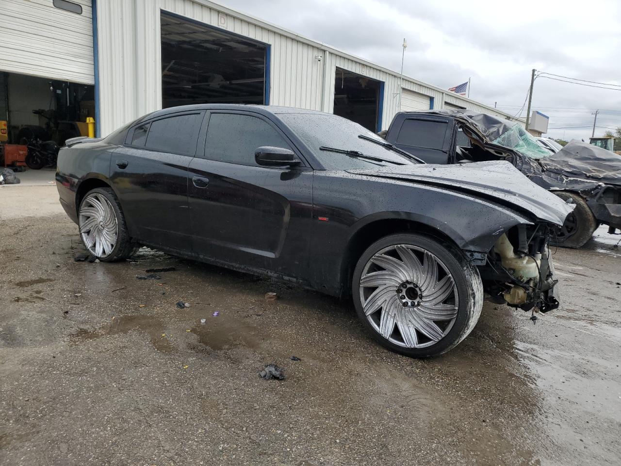 Dodge Charger - zdjęcie 4