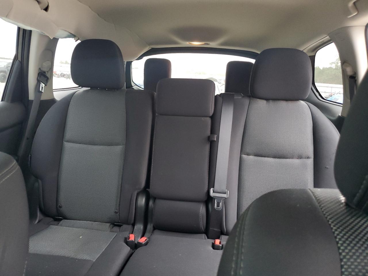 2018 Nissan Pathfinder Sv - zdjęcie 10