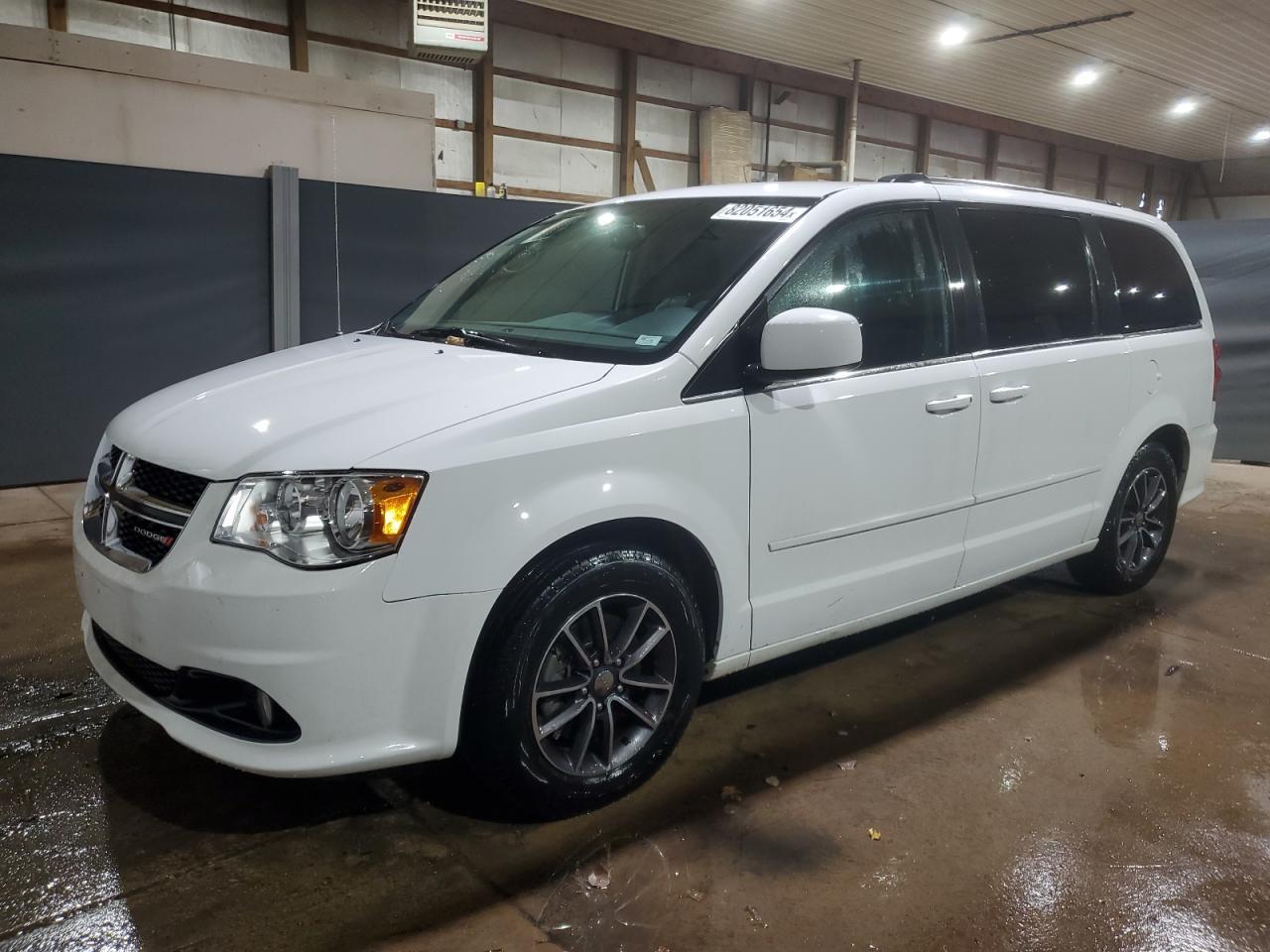 2017 Dodge Grand Caravan Sxt - zdjęcie główne