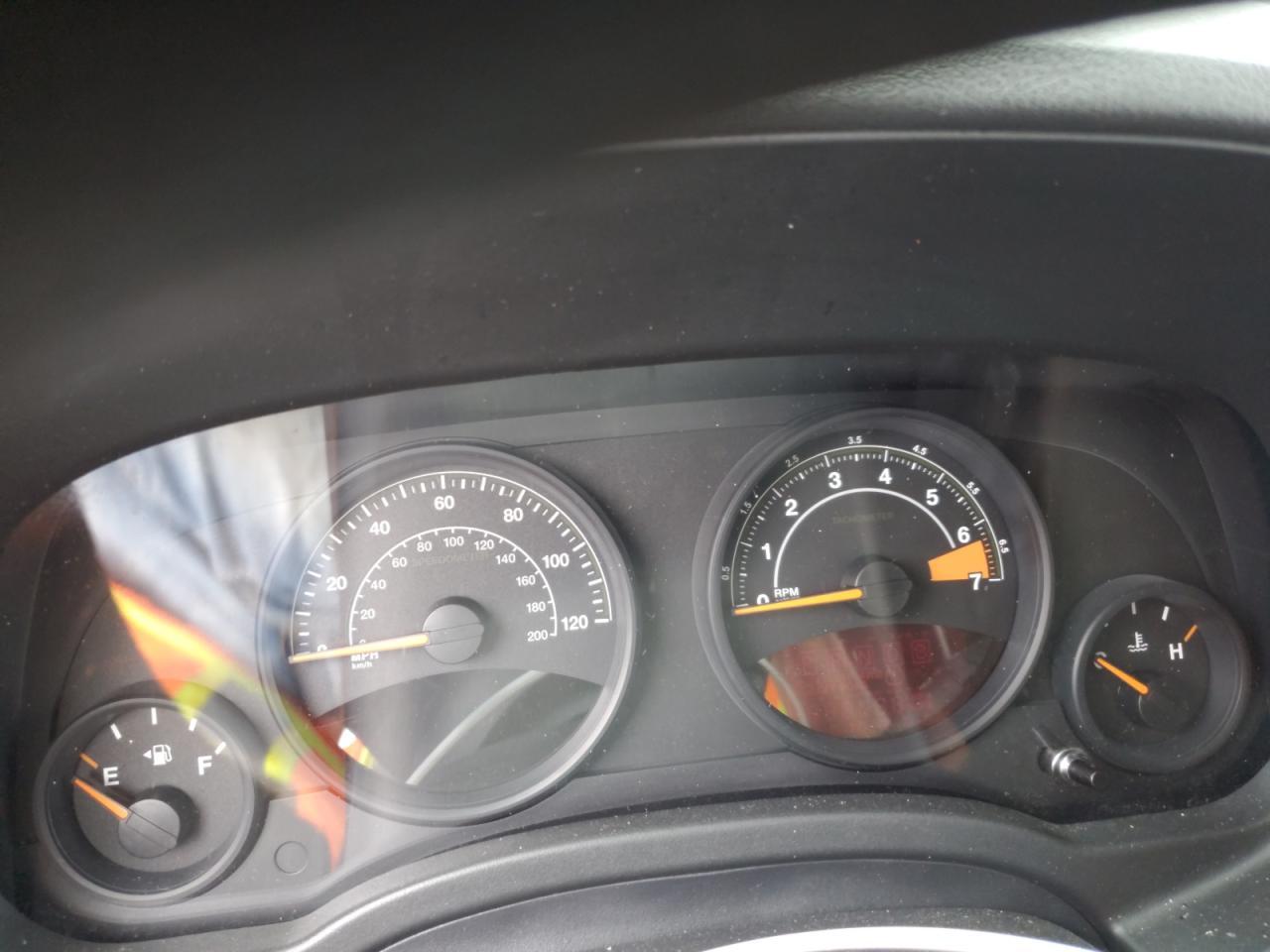 2014 Jeep Compass Sport - zdjęcie 9