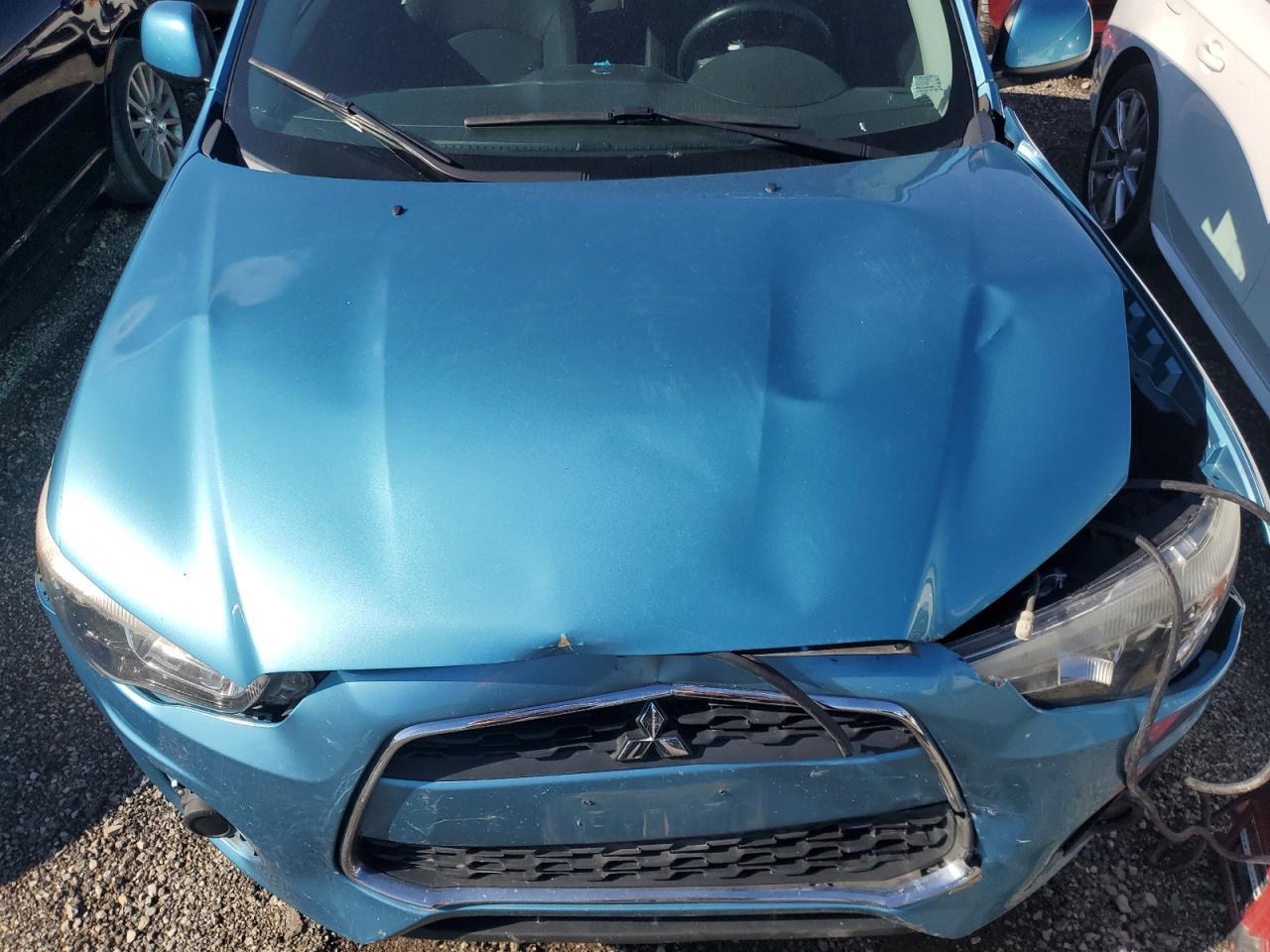 2013 Mitsubishi Outlander Sport Es - zdjęcie 13
