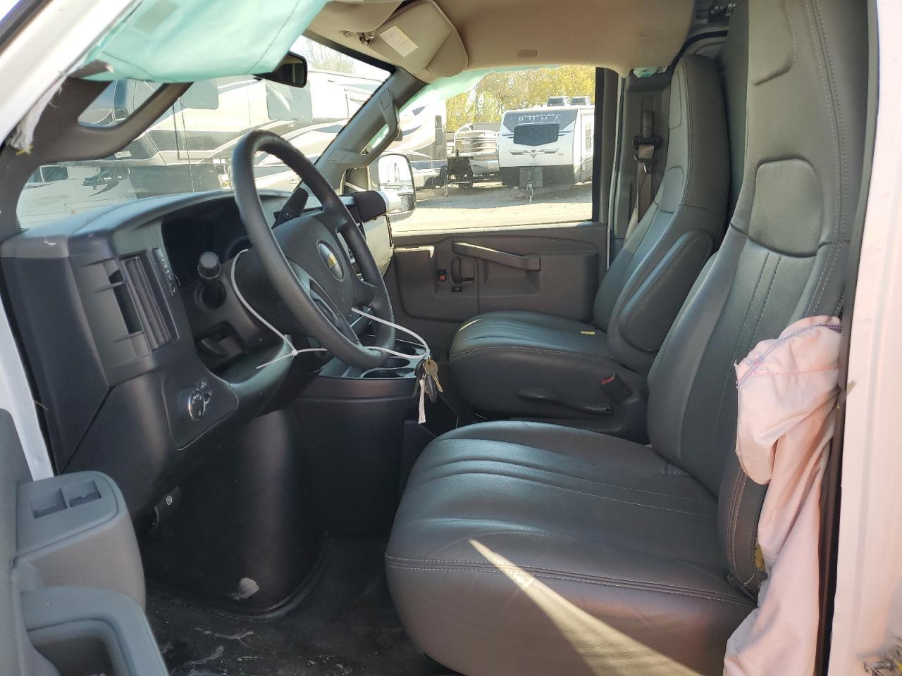 2019 Chevrolet Express G3500 - zdjęcie 7