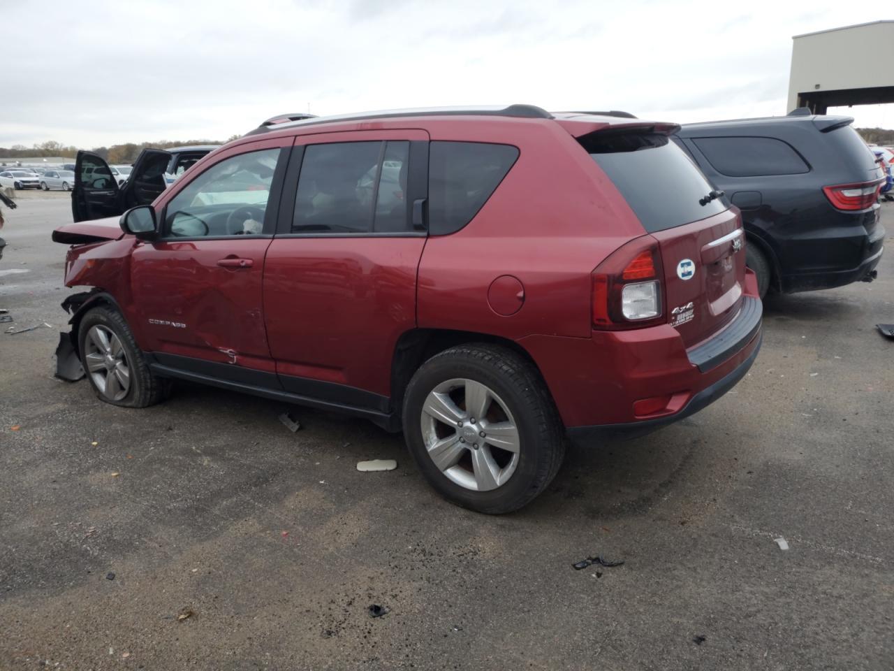 2014 Jeep Compass Sport - zdjęcie 2