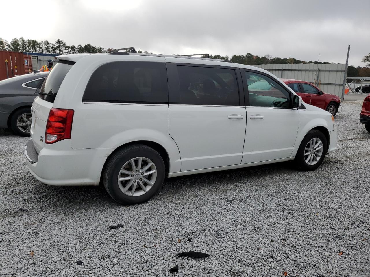 2019 Dodge Grand Caravan Sxt - zdjęcie 3