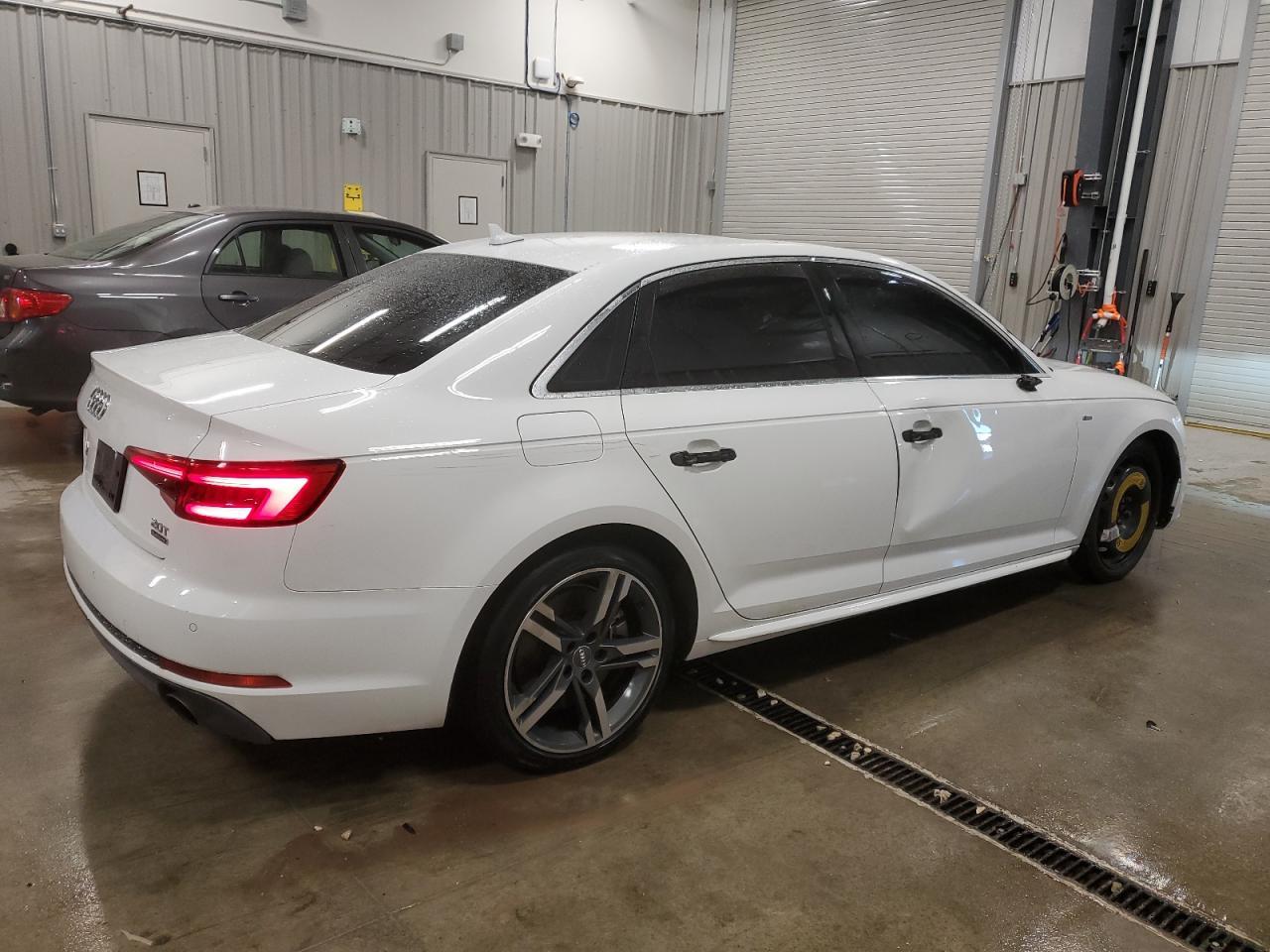 2017 Audi A4 Premium Plus - zdjęcie 3