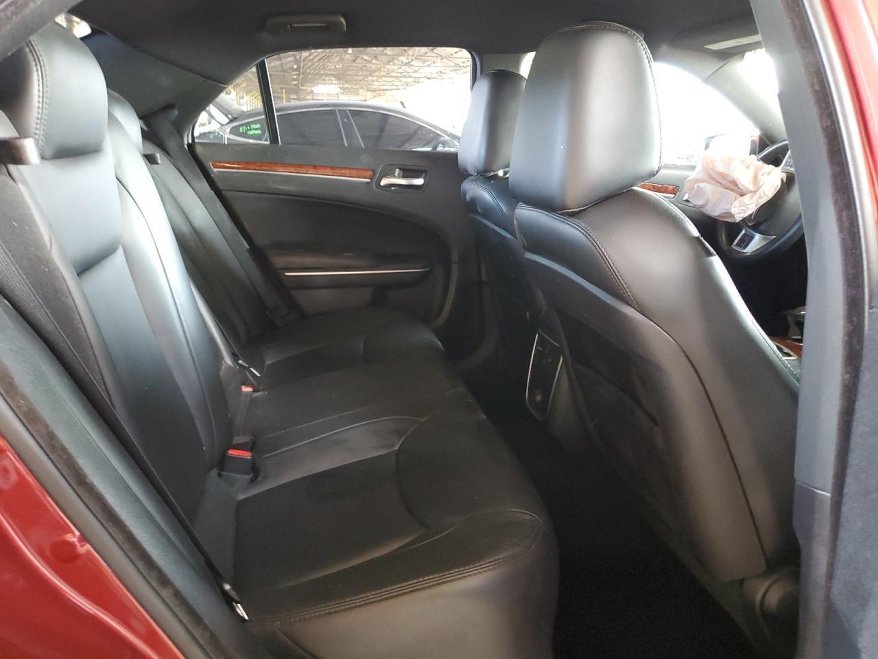 2013 Chrysler 300 - zdjęcie 10