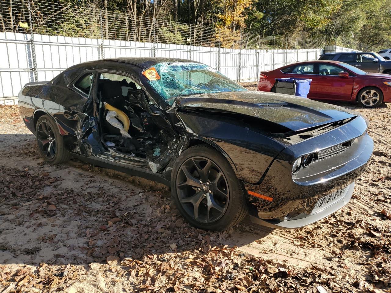 2020 Dodge Challenger Sxt - zdjęcie 4
