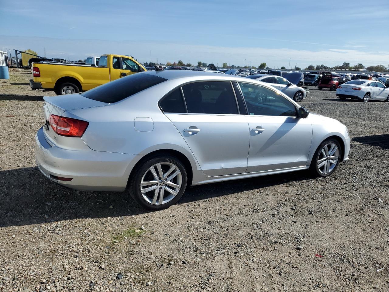 2015 Volkswagen Jetta Tdi - zdjęcie 3