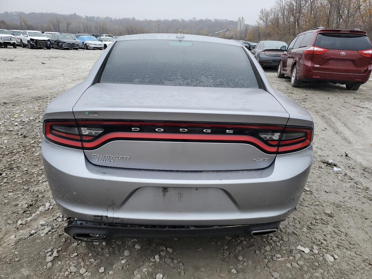 2016 Dodge Charger Sxt - zdjęcie 6
