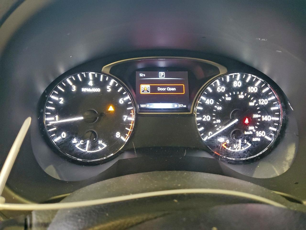 2017 Nissan Altima - zdjęcie 9