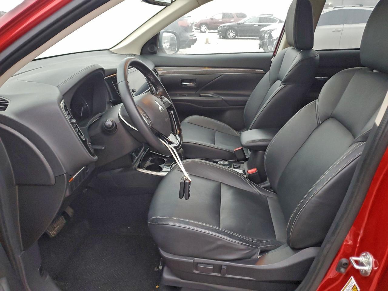 2019 Mitsubishi Outlander - zdjęcie 7