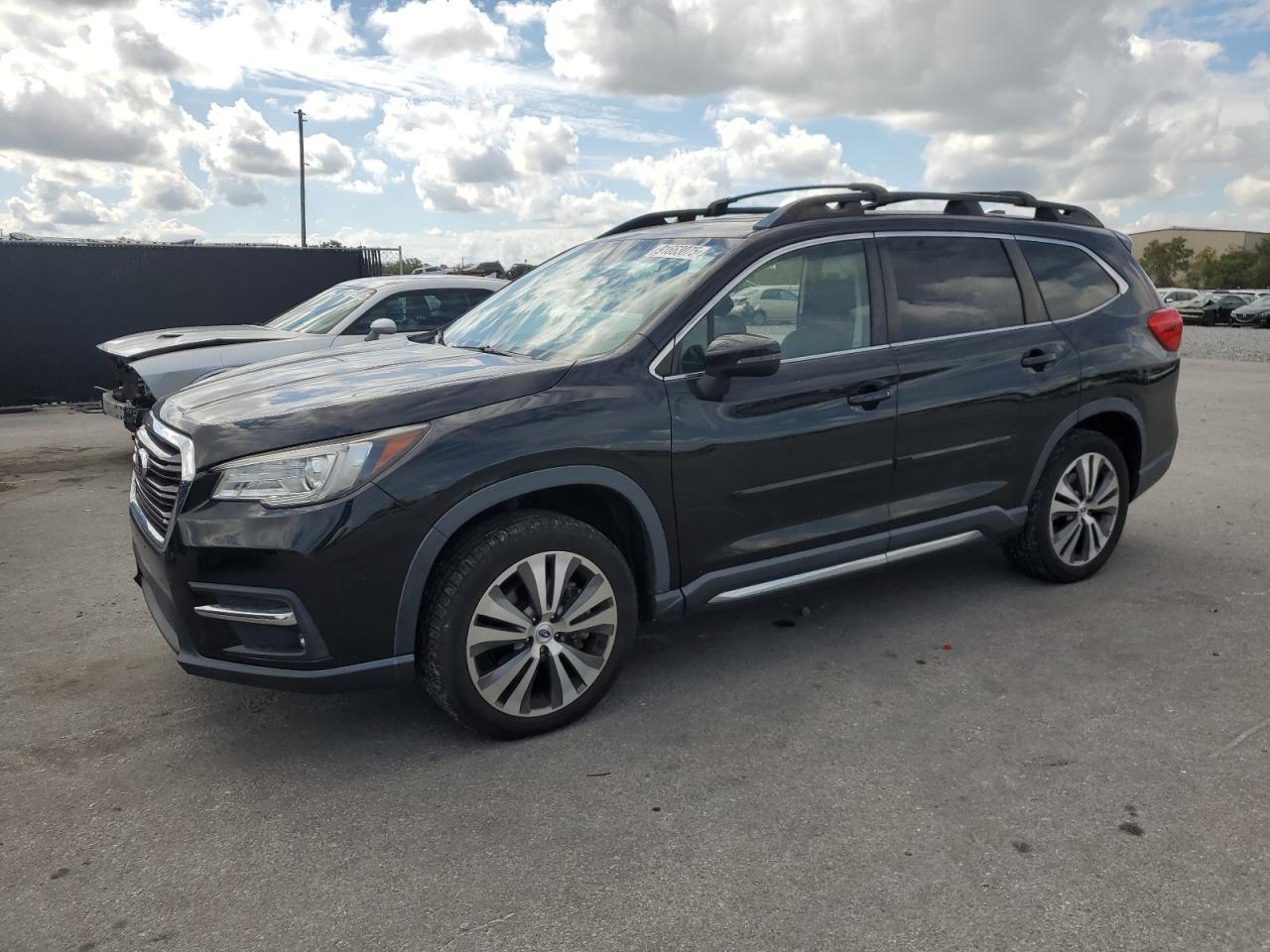 2020 Subaru Ascent - zdjęcie główne