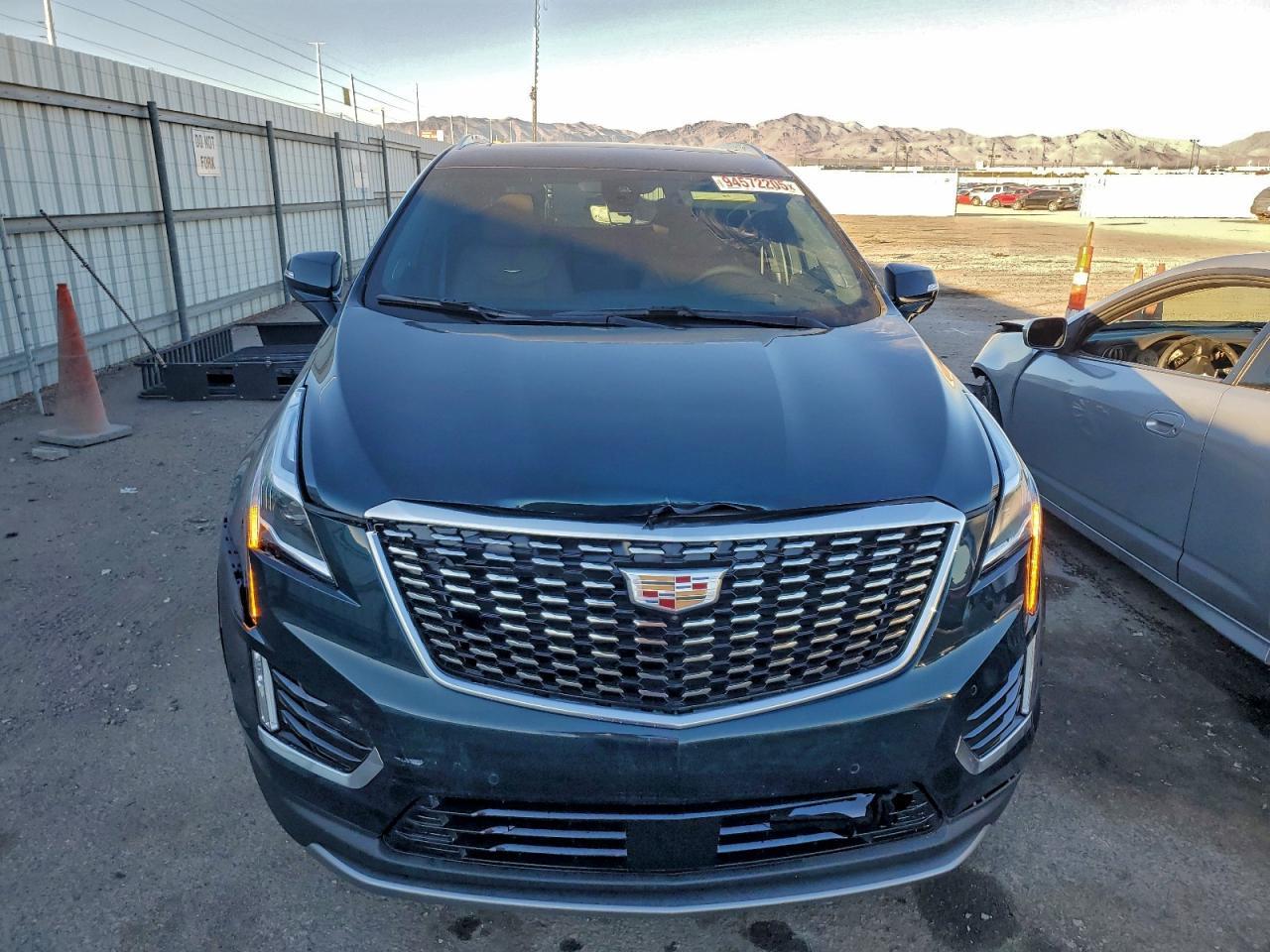 2025 Cadillac XT5 - zdjęcie 5