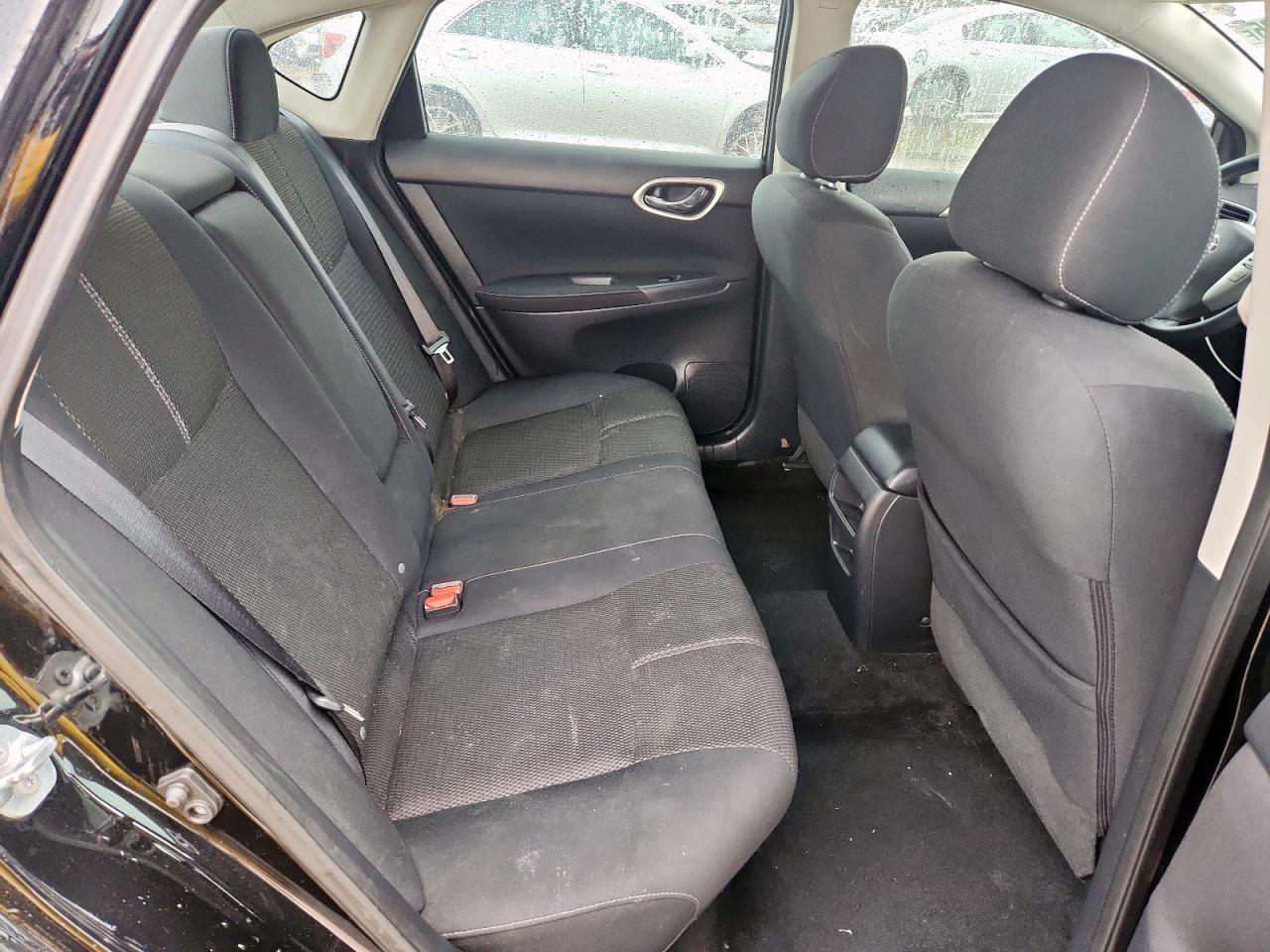 2015 Nissan Sentra - zdjęcie 10