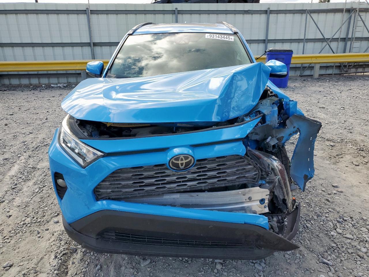 2020 Toyota Rav4 Xle - zdjęcie 5