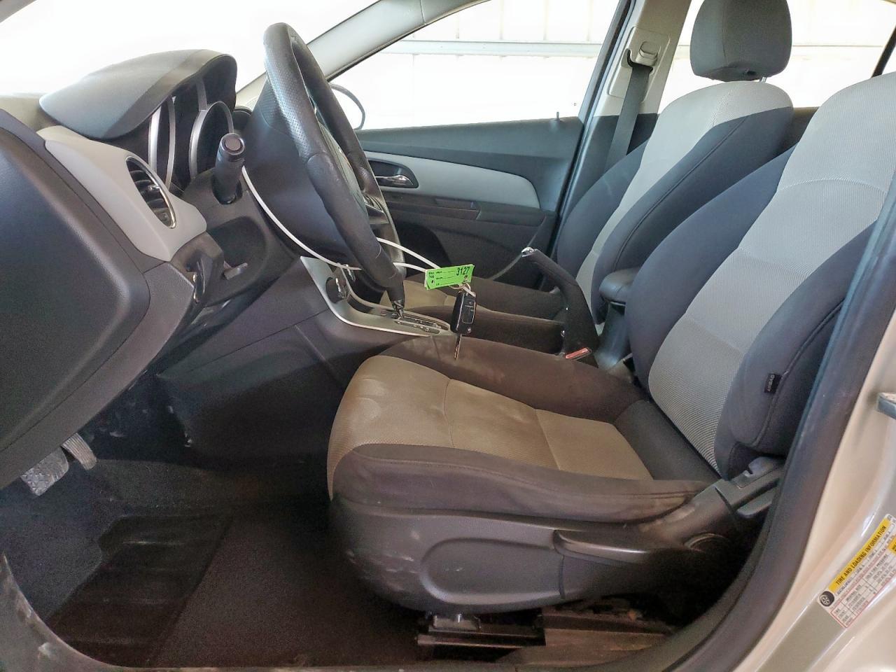 2013 Chevrolet Cruze Ls - zdjęcie 7