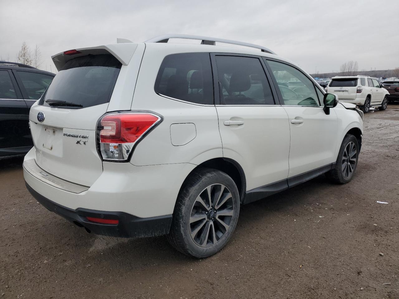 2018 Subaru Forester - zdjęcie 3