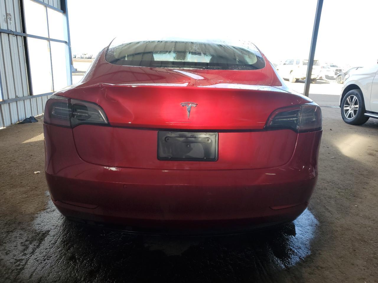 2022 Tesla Model 3 - zdjęcie 6
