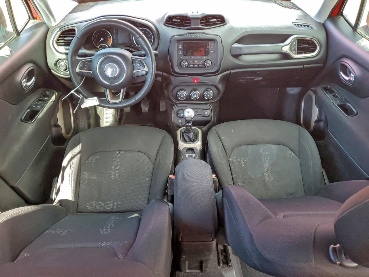 2016 Jeep Renegade Sport - zdjęcie 8