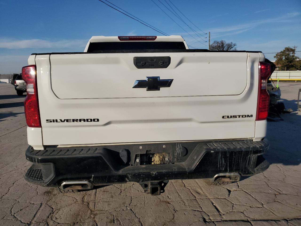 2024 Chevrolet Silverado - zdjęcie 6