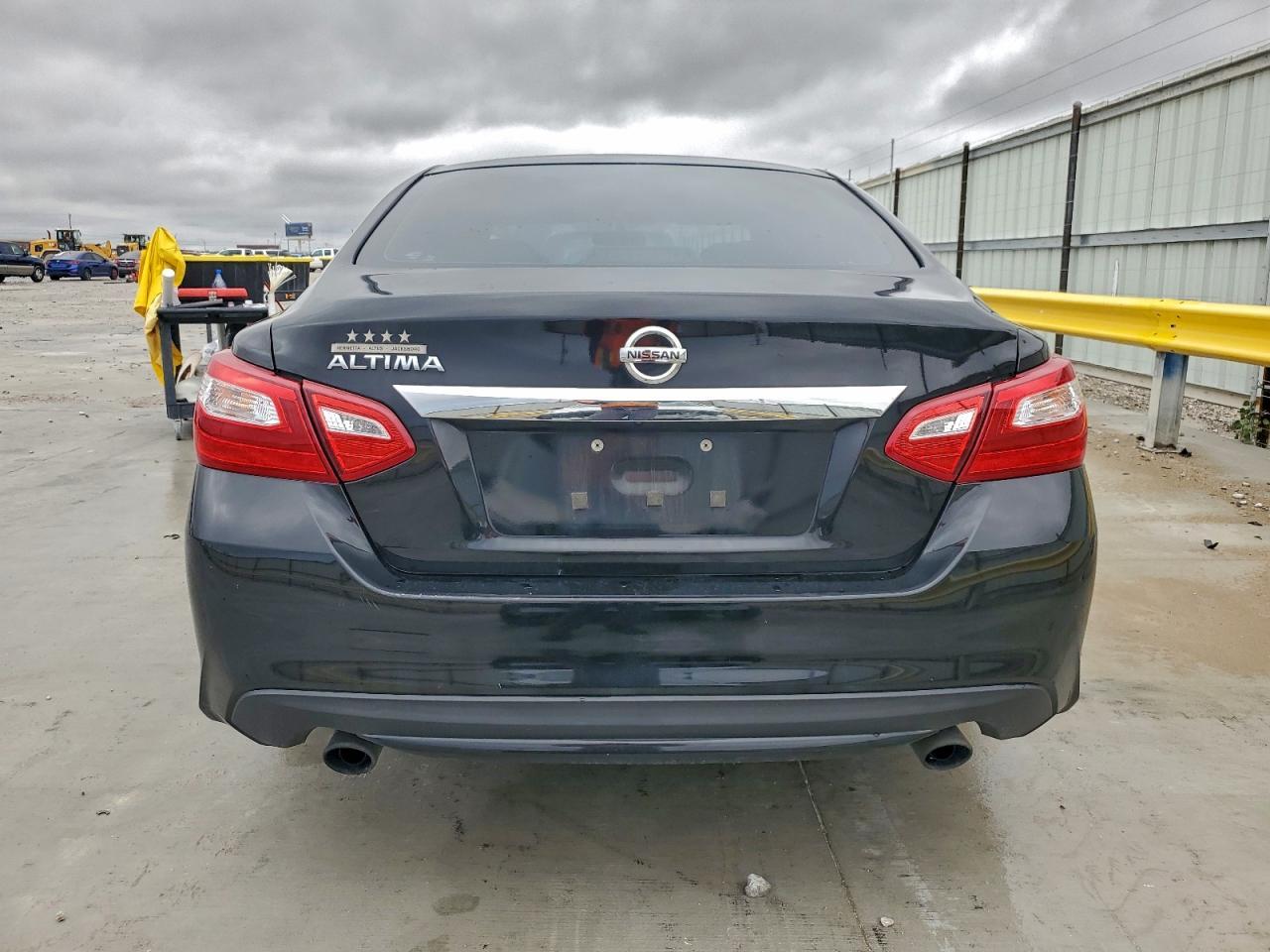 2017 Nissan Altima 2.5 - zdjęcie 6