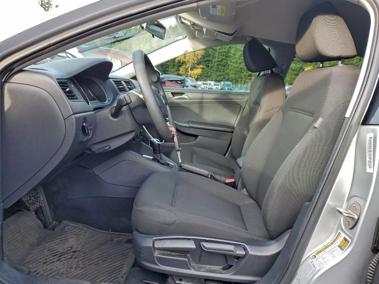 2015 Volkswagen Jetta - zdjęcie 7