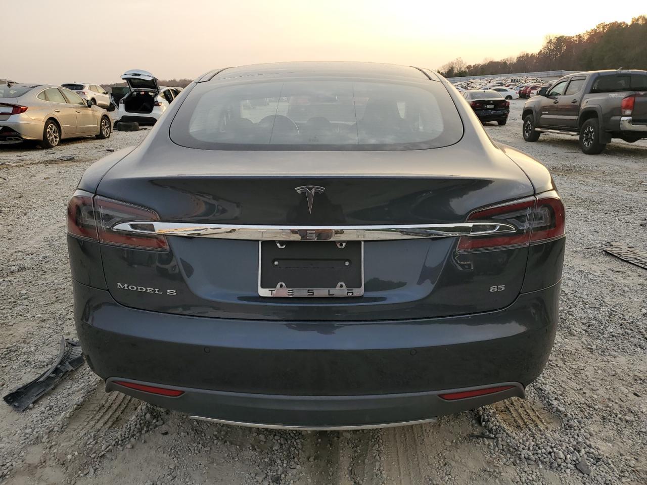 2014 Tesla Model S - zdjęcie 6